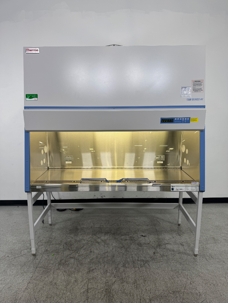 Image of Thermo 1300 Series A2 6' Biosafety Cabinet